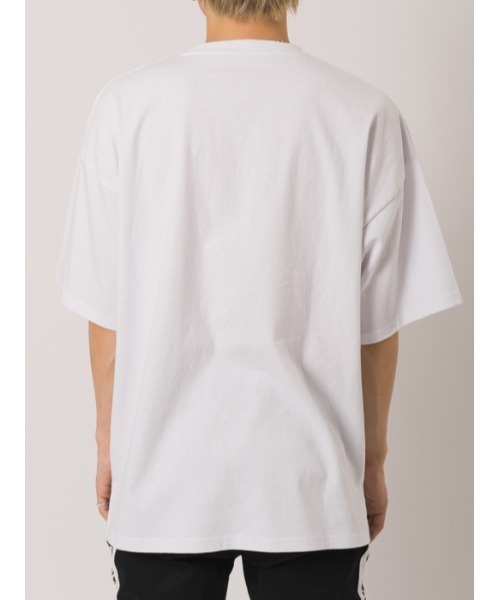 RE730(アールイーセブンサーティー)の「RE730 なみおくんワンポイント刺繍 ビッグシルエットTシャツ(Tシャツ/カットソー・メンズ・ホワイト/グレイッシュベージュ/ブラック・M/L/XL)」の17枚目の写真