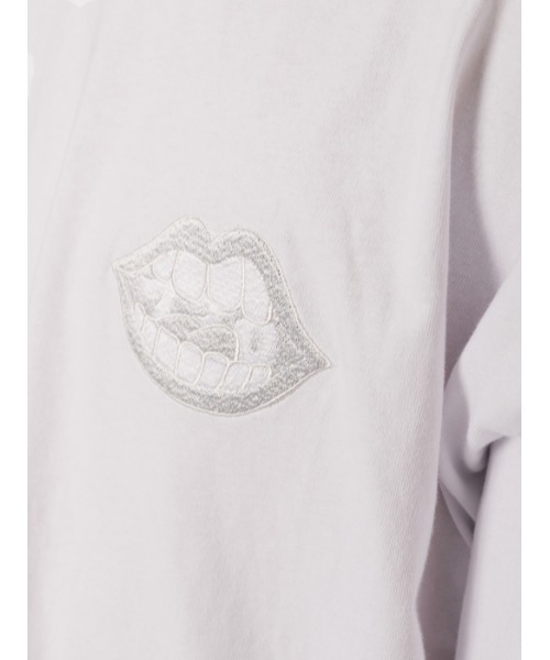 RE730(アールイーセブンサーティー)の「RE730 なみおくんワンポイント刺繍 ビッグシルエットTシャツ(Tシャツ/カットソー・メンズ・ホワイト/グレイッシュベージュ/ブラック・M/L/XL)」の6枚目の写真