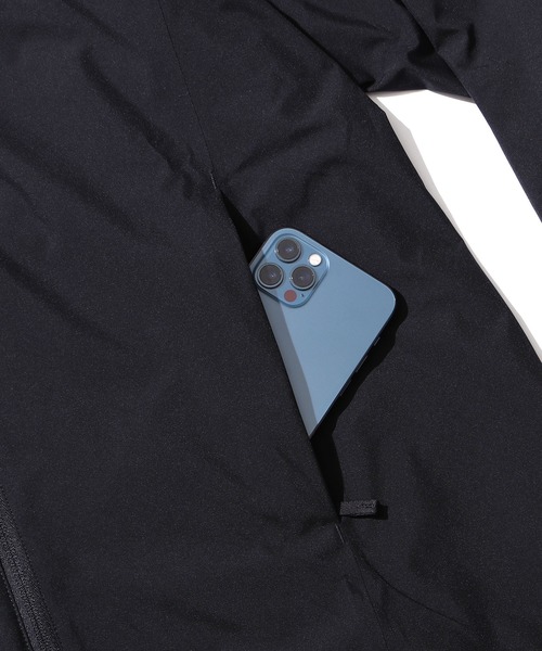ARC'TERYX（アークテリクス）の「ARC'TERYX/アークテリクス SOLANO HOODY Men's ブランドロゴ フーディー（パーカー・メンズ・ブラック・S/M/L）」の2枚目の写真