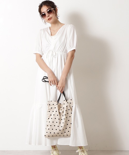 N.（N. Natural Beauty Basic）（エヌエヌナチュラルビューティーベーシック）の「フロントギャザーワンピース（ワンピース・レディース・ホワイト/ブラック/グリーン・MEDIUM）」の2枚目の写真