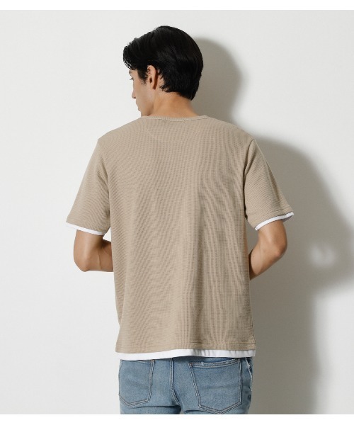 AZUL by moussy（アズールバイマウジー）の「WAFFLE LAYERED TEE/ワッフルレイヤードTシャツ（Tシャツ/カットソー・メンズ・ベージュ/ホワイト/ブラック・SMALL/MEDIUM/LARGE）」の11枚目の写真