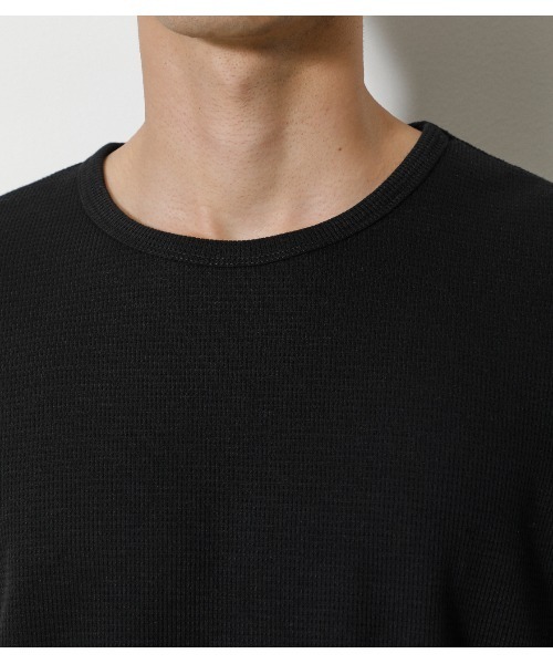 AZUL by moussy（アズールバイマウジー）の「WAFFLE LAYERED TEE/ワッフルレイヤードTシャツ（Tシャツ/カットソー・メンズ・ベージュ/ホワイト/ブラック・SMALL/MEDIUM/LARGE）」の20枚目の写真