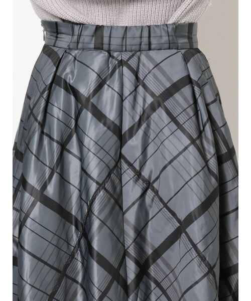 dazzlin(ダズリン)の「ナイロンボリュームドールスカート(スカート・レディース・ブラウン/グレー・FREE)」の5枚目の写真