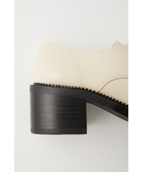 MOUSSY(マウジー)の「LACE UP SQUARE シューズ(ブーツ・レディース・ブラック/アイボリー・LARGE/SMALL/MEDIUM)」の7枚目の写真