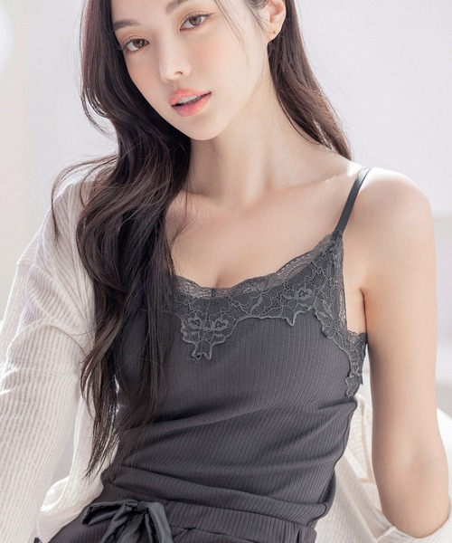 LITMUS herpraha ギャザー入りパフスリーブレーストップス シアートップス litmus Her Praha スキントップ パフスリーブ