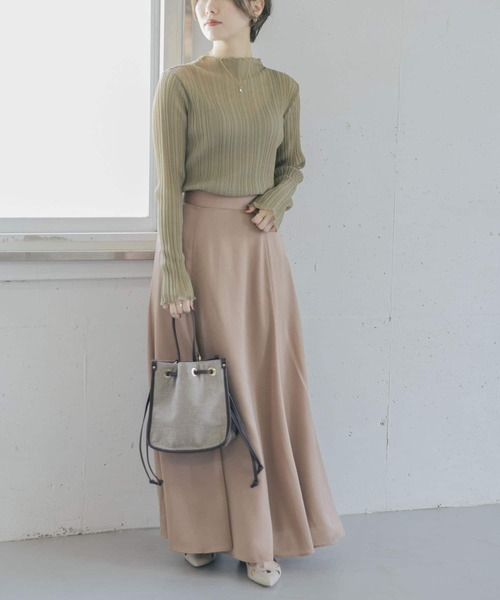 URBAN RESEARCH ROSSO(アーバンリサーチロッソ)の「ハイネックシアーニットプルオーバー(ニット/セーター・レディース・ブラック/グリーン/オフホワイト・FREE)」の6枚目の写真