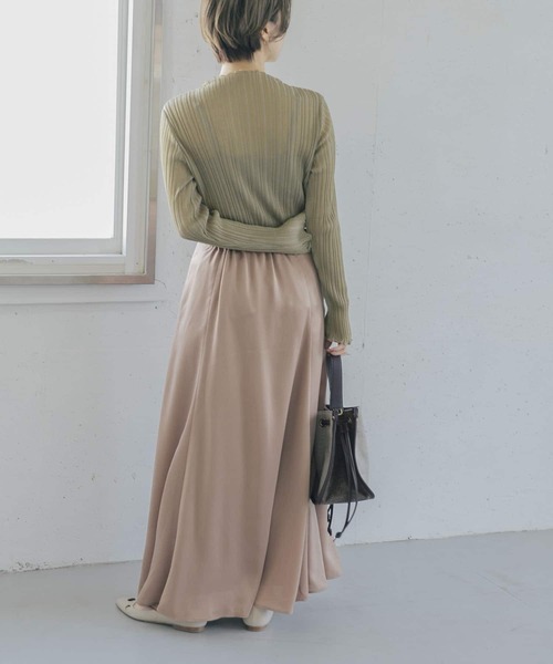 URBAN RESEARCH ROSSO(アーバンリサーチロッソ)の「ハイネックシアーニットプルオーバー(ニット/セーター・レディース・ブラック/グリーン/オフホワイト・FREE)」の7枚目の写真