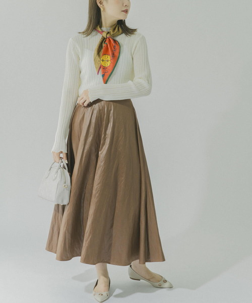 URBAN RESEARCH ROSSO(アーバンリサーチロッソ)の「ハイネックシアーニットプルオーバー(ニット/セーター・レディース・ブラック/グリーン/オフホワイト・FREE)」の13枚目の写真