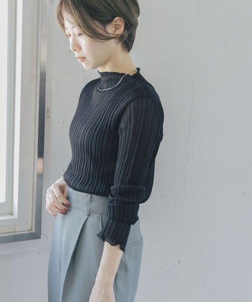 URBAN RESEARCH ROSSO(アーバンリサーチロッソ)の「ハイネックシアーニットプルオーバー(ニット/セーター・レディース・ブラック/グリーン/オフホワイト・FREE)」の20枚目の写真