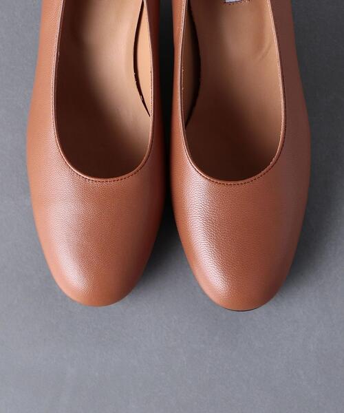 UNITED ARROWS(ユナイテッドアローズ)の「<UNITED ARROWS>ラウンド チャンキー パンプス(パンプス・レディース・ブラウン/オフホワイト・38/35/36/37/35h/36h/37h)」の8枚目の写真