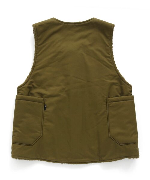 F.O.U（エフオーユー）の「リバーシブルオーバーベスト_ジュニア（ベスト・キッズ・ネイビー/カーキ・160/150）」の3枚目の写真