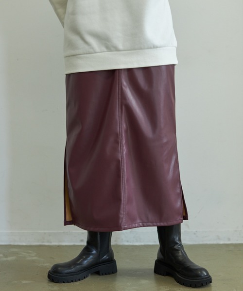 VACANCY（ヴァカンシー）の「ビーガンレザーペンシルスカート（スカート・レディース・ブラック/グリーン/ボルドー/マスタード・FREE）」の15枚目の写真