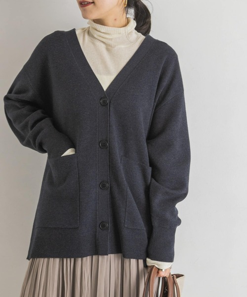 URBAN RESEARCH（アーバンリサーチ）の「ボーイフレンドVネックカーディガン（カーディガン/ボレロ・レディース・ライトベージュ/グレー/ピンク/ブルー系その他・FREE）」の15枚目の写真