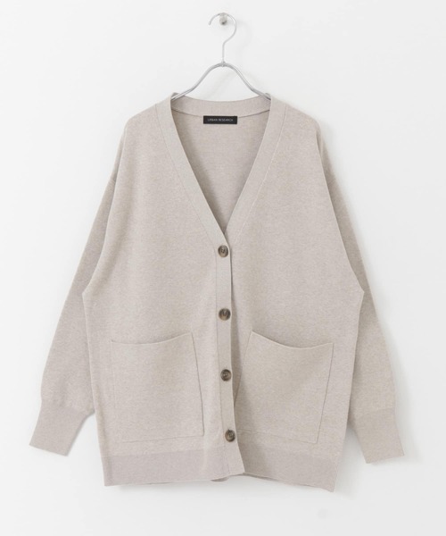 URBAN RESEARCH（アーバンリサーチ）の「ボーイフレンドVネックカーディガン（カーディガン/ボレロ・レディース・ライトベージュ/グレー/ピンク/ブルー系その他・FREE）」の11枚目の写真