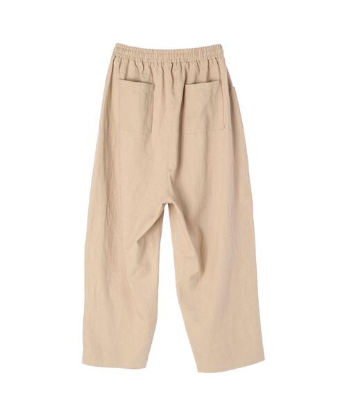 koe（コエ）の「ツイルベイカーバルーンパンツ*（その他パンツ・レディース・カーキ/ベージュ・L/M）」の9枚目の写真