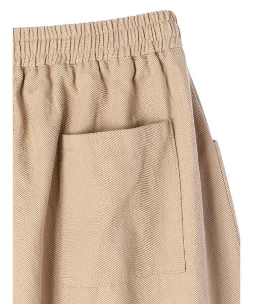 koe（コエ）の「ツイルベイカーバルーンパンツ*（その他パンツ・レディース・カーキ/ベージュ・L/M）」の15枚目の写真