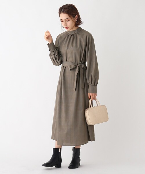 AG by aquagirl(エージーバイアクアガール)の「◆オーバーチェックスタンドネックギャザーワンピース【WEB限定サイズ】(ワンピース・レディース・グレー系1/ブラウン系2・34/36/38/40)」の5枚目の写真
