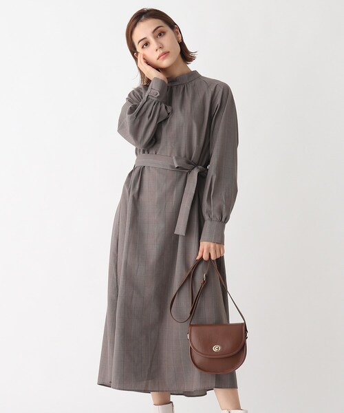 AG by aquagirl(エージーバイアクアガール)の「◆オーバーチェックスタンドネックギャザーワンピース【WEB限定サイズ】(ワンピース・レディース・グレー系1/ブラウン系2・34/36/38/40)」の17枚目の写真