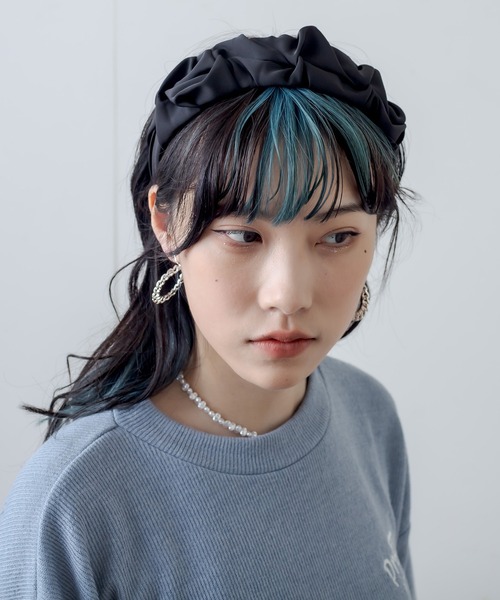 RASVOA(ラスボア)の「ワイドタックカチューシャ(カチューシャ・レディース・ブラック・FREE)」の8枚目の写真