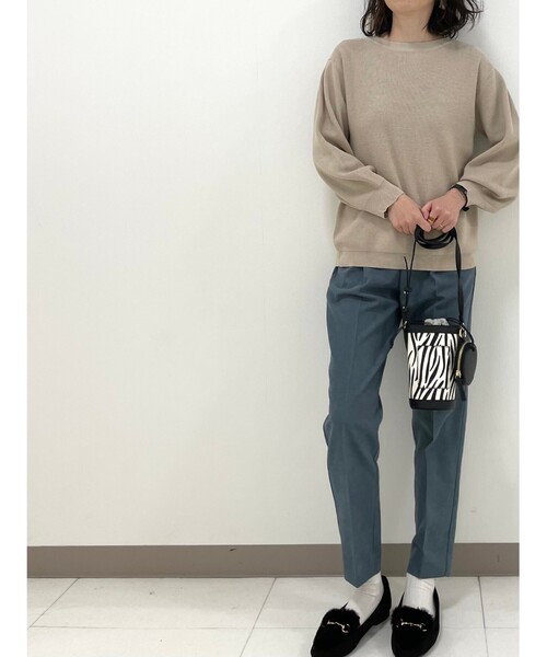 DRESKIP（ドレスキップ）の「◆袖タックニット（ニット/セーター・レディース・ブルー/ブラック/サンドベージュ/ダークブラウン・02/04/03）」の9枚目の写真