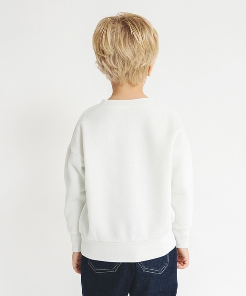 BRANSHES（ブランシェス）の「【あったか】グラフィック裏起毛トレーナー（スウェット・キッズ・キャメル/グレー/アイボリー/ベージュ/ブルー/チャコールグレー/パープル/ブラック/グリーン/レッド・110/150/130/120/140/100）」の16枚目の写真