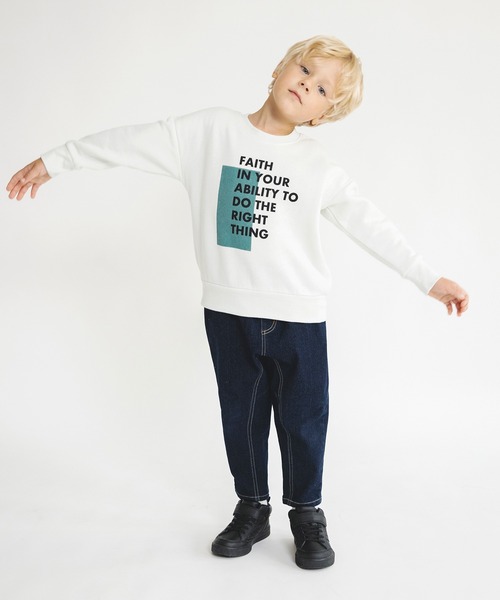 BRANSHES（ブランシェス）の「【あったか】グラフィック裏起毛トレーナー（スウェット・キッズ・キャメル/グレー/アイボリー/ベージュ/ブルー/チャコールグレー/パープル/ブラック/グリーン/レッド・110/150/130/120/140/100）」の14枚目の写真