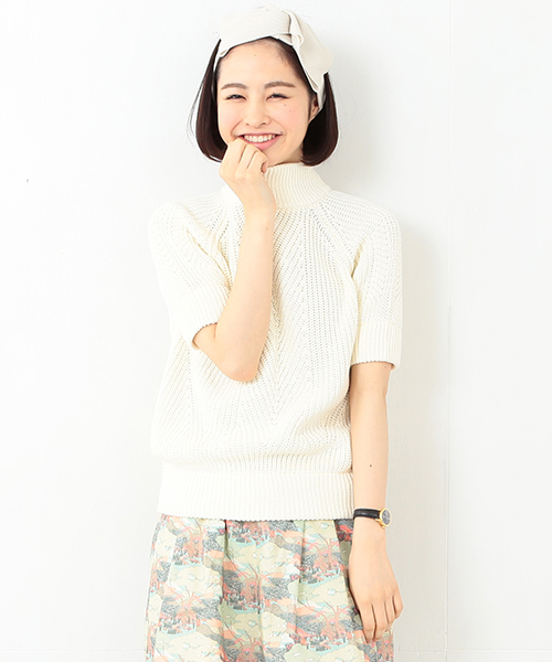 BEAMS BOY（ビームスボーイ）の「BEAMS BOY / 3ゲージ 畦編み ハイネック ショートスリーブ（ニット/セーター・レディース・ホワイト/レッド/ネイビー・ONE SIZE）」の2枚目の写真