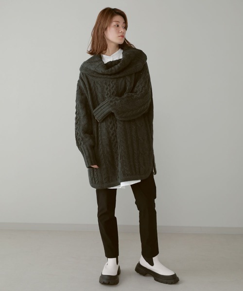 Bou Jeloud(ブージュルード)の「2WAYケーブルニットチュニック(ニット/セーター・レディース・チャコールグレー/オフホワイト/キャメル・FREE)」の4枚目の写真
