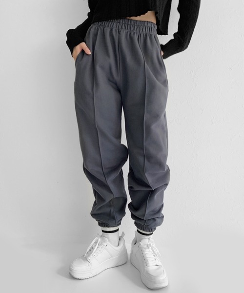 LVEU.（ラブユ.）の「Center seam jogger pants / センターシームジョガーパンツ（その他パンツ・レディース・ブラック/ブルーグレー・FREE）」の2枚目の写真