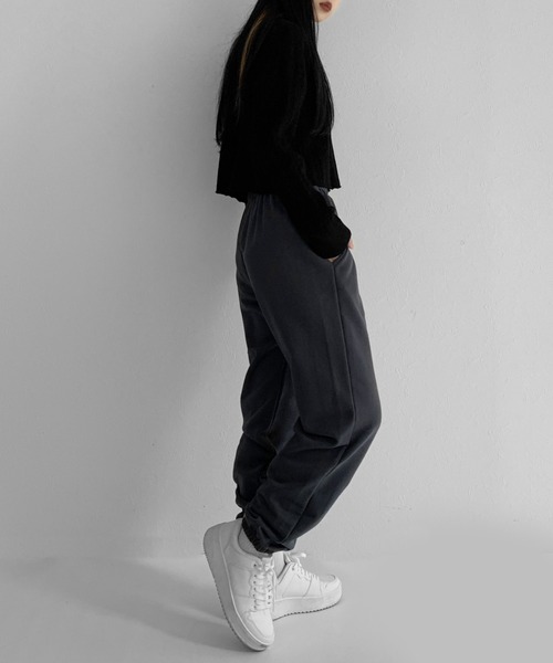 LVEU.（ラブユ.）の「Center seam jogger pants / センターシームジョガーパンツ（その他パンツ・レディース・ブラック/ブルーグレー・FREE）」の14枚目の写真