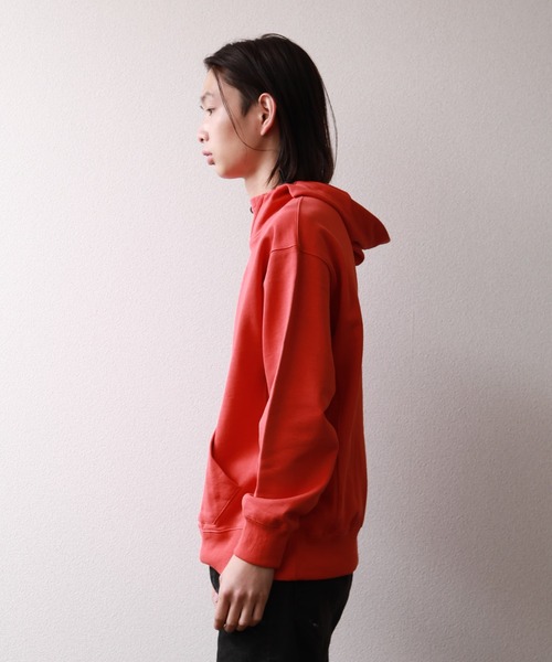 A DEGREE FAHRENHEIT（エーディグリーファーレンハイ）の「【ユニセックスアイテム】HWアイコニックフーディ（パーカー・メンズ・ブラック/オレンジ/マスタード/ダークグレー/ラベンダー・MEDIUM/LARGE/FREE）」の19枚目の写真