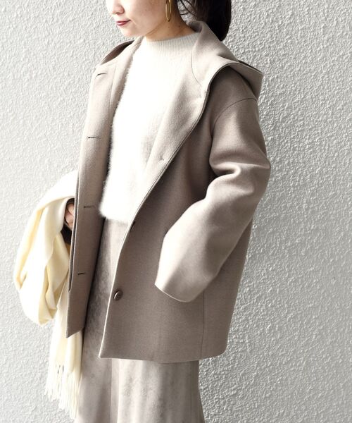 SHIPS（シップス）の「フードミディコート（その他アウター・レディース・オフホワイト/グリーン/ブラウン・36/38）」の3枚目の写真