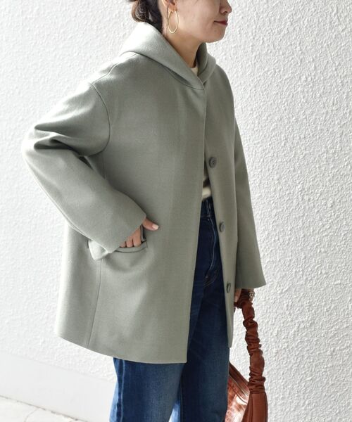 SHIPS（シップス）の「フードミディコート（その他アウター・レディース・オフホワイト/グリーン/ブラウン・36/38）」の17枚目の写真