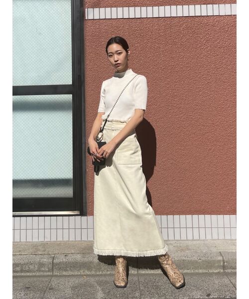 EMODA（エモダ）の「クラッシュショートリブニット（ニット/セーター・レディース・ホワイト/ブラック/グリーン/ブルー/その他/オレンジ/ライム・FREE）」の11枚目の写真