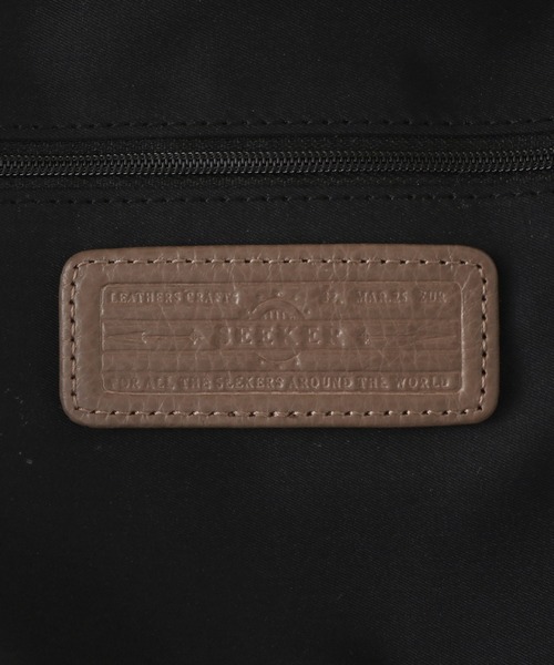 SEEKER（シーカー）の「【SEEKER / シーカー】 別注 キンチャクショルダーバッグ（ショルダーバッグ・メンズ・ブラック/ベージュ・FREE）」の18枚目の写真