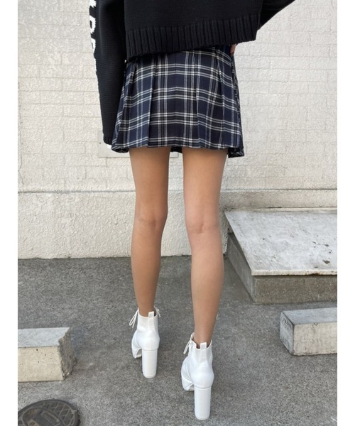 EGOIST(エゴイスト)の「ベルトデザインプリーツスカートII(スカート・レディース・マルチ/ブラック・M/S)」の3枚目の写真