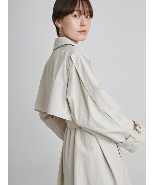 emmi(エミ)の「【emmi atelier】袖コンシャストレンチコート(トレンチコート・レディース・キャメル/ライトベージュ・1/0)」の8枚目の写真
