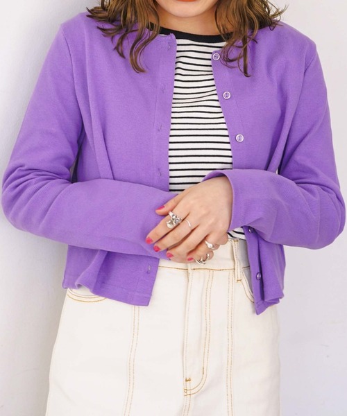 archives(アルシーヴ)の「リブショートカーディガン(カーディガン/ボレロ・レディース・ブラック/パープル/オフホワイト/グリーン/オレンジ/ピンク・MEDIUM)」の5枚目の写真