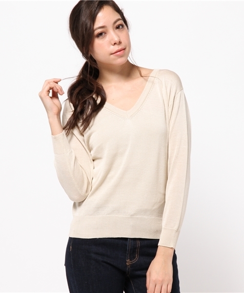 blondy(ブロンディー)の「シルクニットトップス(ニット/セーター・レディース・ベージュ/ネイビー/オフホワイト・FREE)」の12枚目の写真