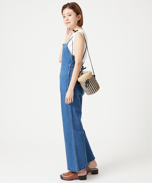 U by SPICK&SPAN（ユーバイスピックアンドスパン）の「バックレースアップ デニムオールインワン◆（つなぎ/オールインワン・レディース・ブルー・36/38）」の4枚目の写真