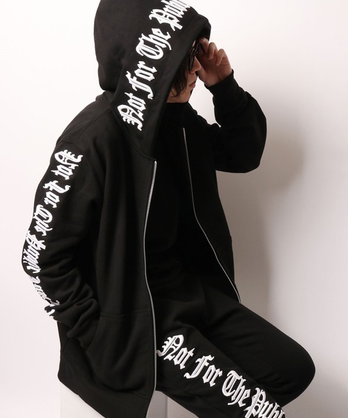 ByTheR（バイザアール）の「BYTHER 韓国ブランド 刺繍ジップアップパーカー（パーカー・メンズ・ブラック・FREE）」の15枚目の写真