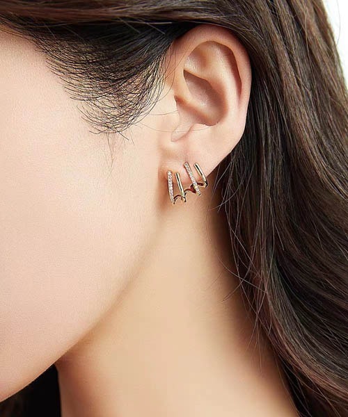 gossip!ロサンゼルス(ゴシップロサンゼルス)の「フープピアス(ピアス(両耳用)・レディース・ゴールド/シルバー/ブルー/グリーン・FREE)」の13枚目の写真