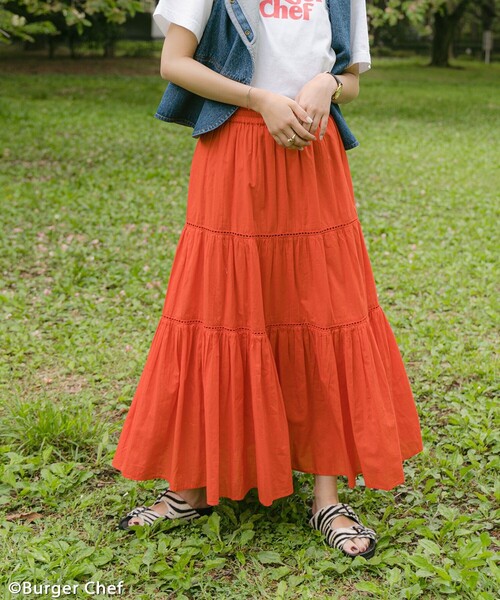 FREAK'S STORE(フリークスストア)の「インドティアードマキシスカート(スカート・レディース・ブラック/オフホワイト/サックスブルー/オレンジ/ブルー/グリーン/ブルーグリーン・フリ-)」の7枚目の写真