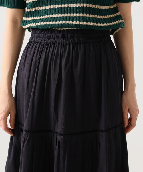 FREAK'S STORE(フリークスストア)の「インドティアードマキシスカート(スカート・レディース・ブラック/オフホワイト/サックスブルー/オレンジ/ブルー/グリーン/ブルーグリーン・フリ-)」の22枚目の写真