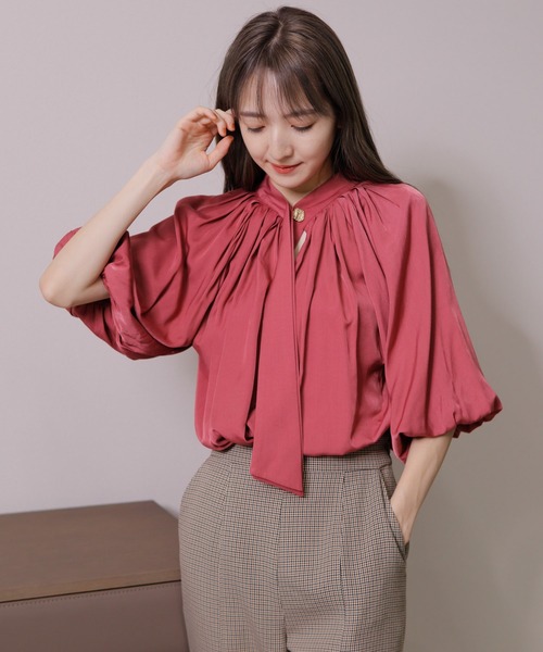 チャーム付スクエアトートバッグ／バックリボンバルーンスリーブブラウス LADYMADE（レディメイド）の「バックリボンバルーンスリーブ