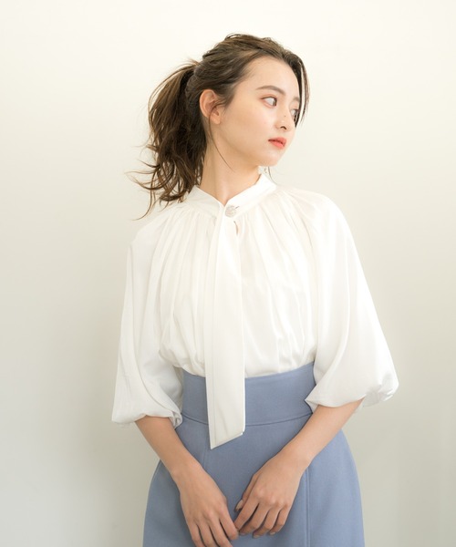 チャーム付スクエアトートバッグ／バックリボンバルーンスリーブブラウス LADYMADE（レディメイド）の「バックリボンバルーンスリーブ