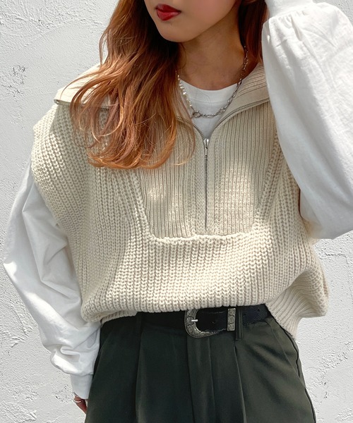 apres jour mignon(アプレジュールミニョン)の「ハーフジップニットベスト【ZOZOTOWN限定アイテム】(ニット/セーター・レディース・オレンジ/アイボリー/ブラック・X-LARGE/フリー)」の5枚目の写真