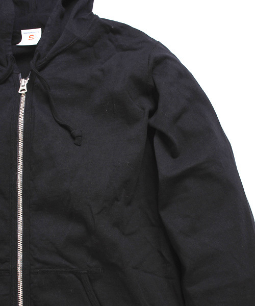Denime（ドゥニーム）の「BASIC CUT FULL ZIP PARKA（パーカー・メンズ・サックスブルー/ブラック/ホワイト・LARGE/MEDIUM/SMALL）」の20枚目の写真