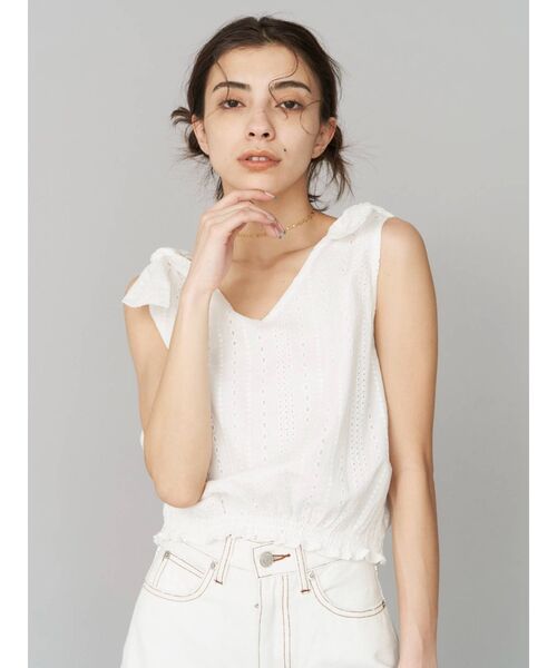 EVRIS（エヴリス）の「コットンレースノースリーブブラウス（シャツ/ブラウス・レディース・ホワイト/ブラック/グリーン・FREE）」の4枚目の写真