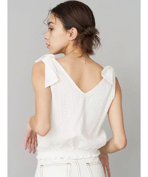 EVRIS（エヴリス）の「コットンレースノースリーブブラウス（シャツ/ブラウス・レディース・ホワイト/ブラック/グリーン・FREE）」の6枚目の写真